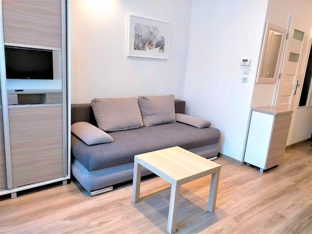 Zyblikiewicza Friendly Apartment 2 Krakow Luaran gambar