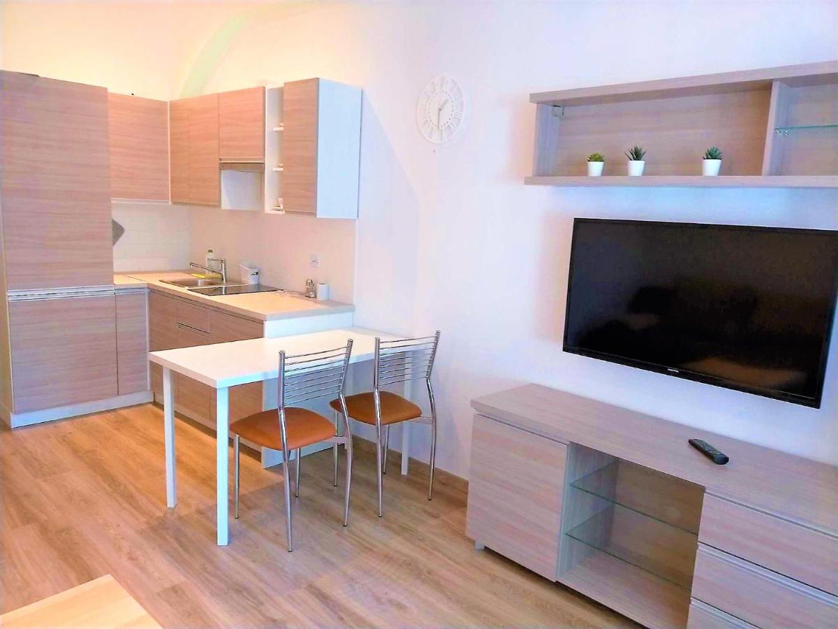 Zyblikiewicza Friendly Apartment 2 Krakow Luaran gambar