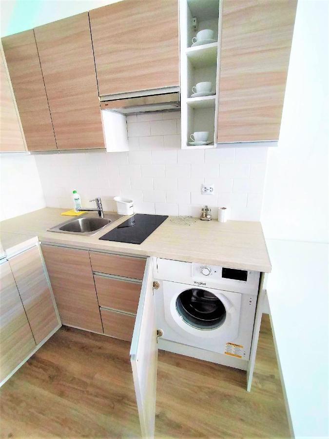 Zyblikiewicza Friendly Apartment 2 Krakow Luaran gambar